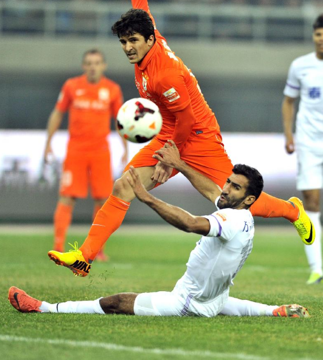 鲁能战胜泰达，前锋表现高效，艾哈迈多夫攻势强劲的简单介绍