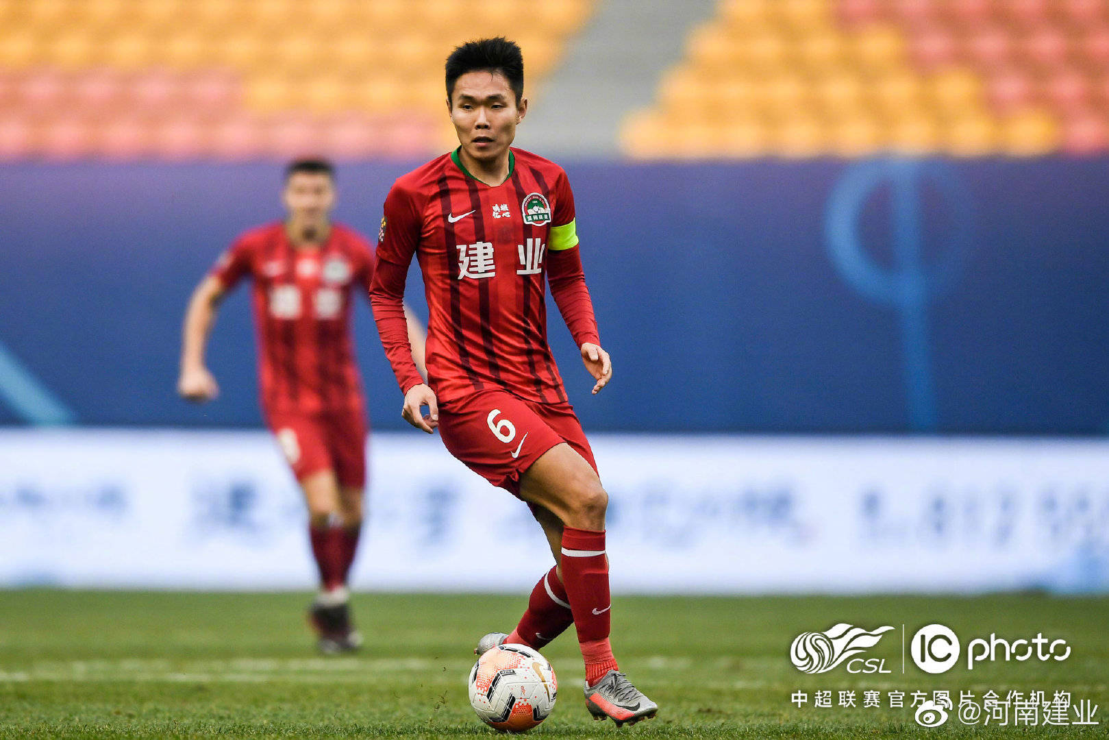 泰达主场战胜建业,队员们士气高涨信心满满 泰达主场战胜建业,队员们士气高涨信心满满